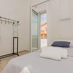 Apartment 2 Bedroom Amazing In *