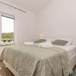 2 Bedroom Amazing In *