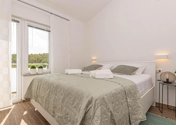 2 Bedroom Amazing In *